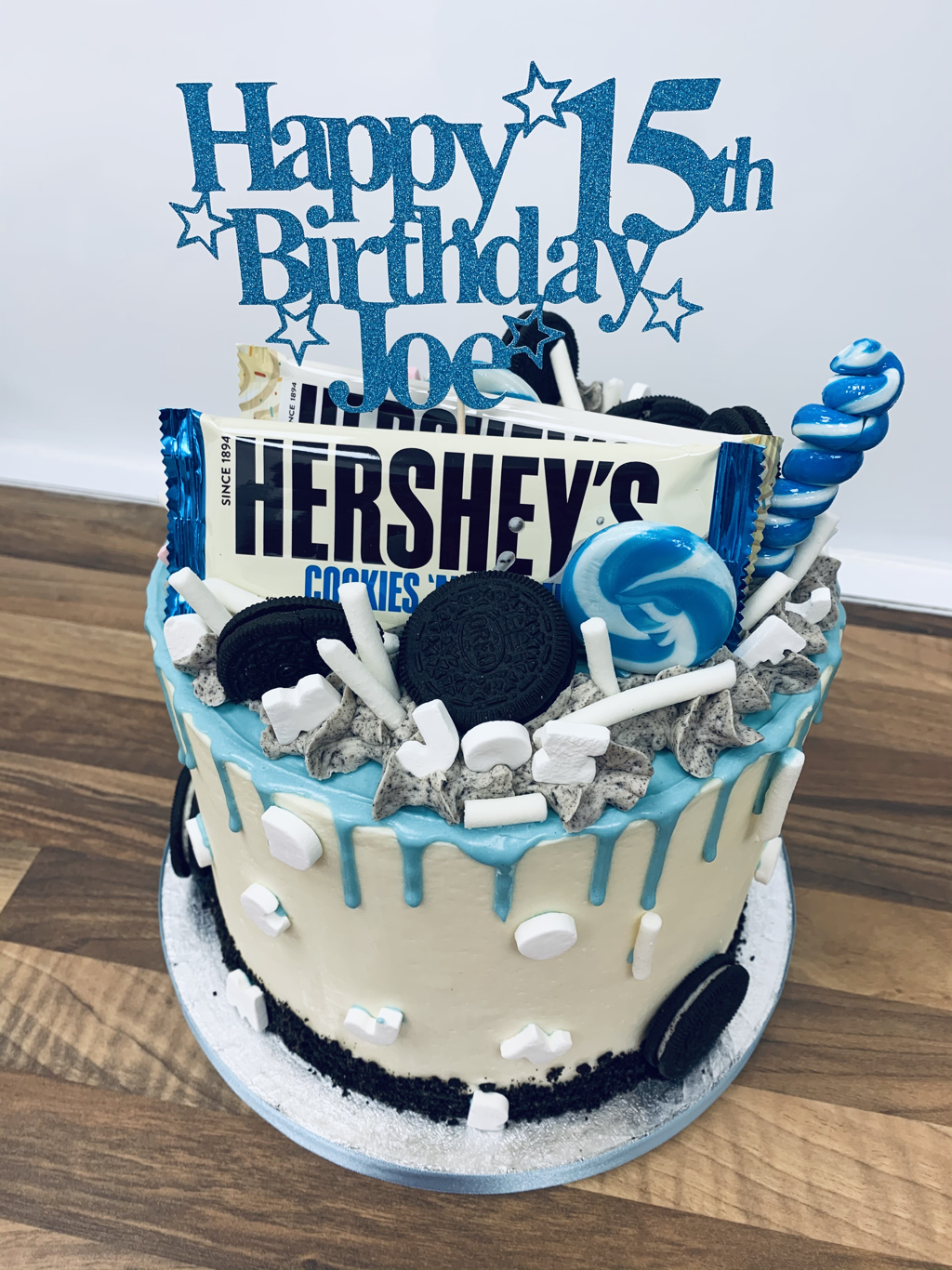 Hershey’s cookie and Creme Oreo birthday cake 